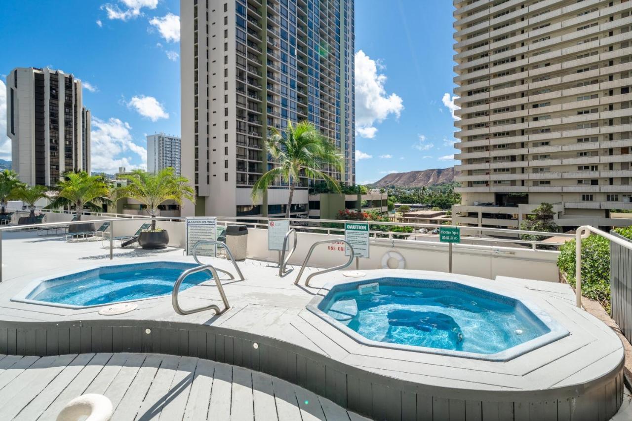 Light & Airy 8Th Floor Ocean View Condo With Lanai Condo ホノルル エクステリア 写真