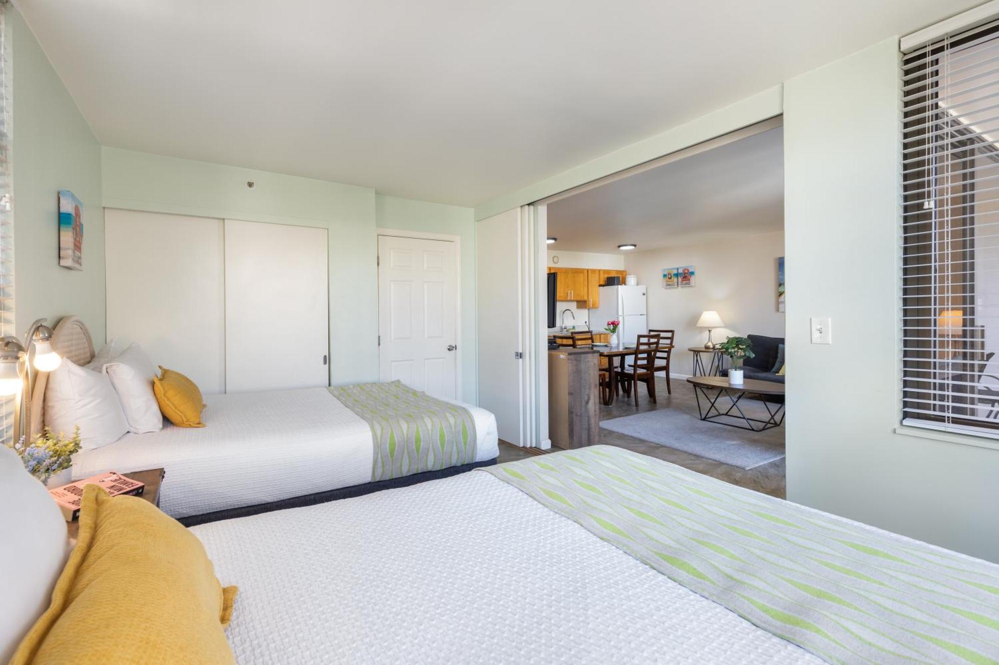 Light & Airy 8Th Floor Ocean View Condo With Lanai Condo ホノルル エクステリア 写真